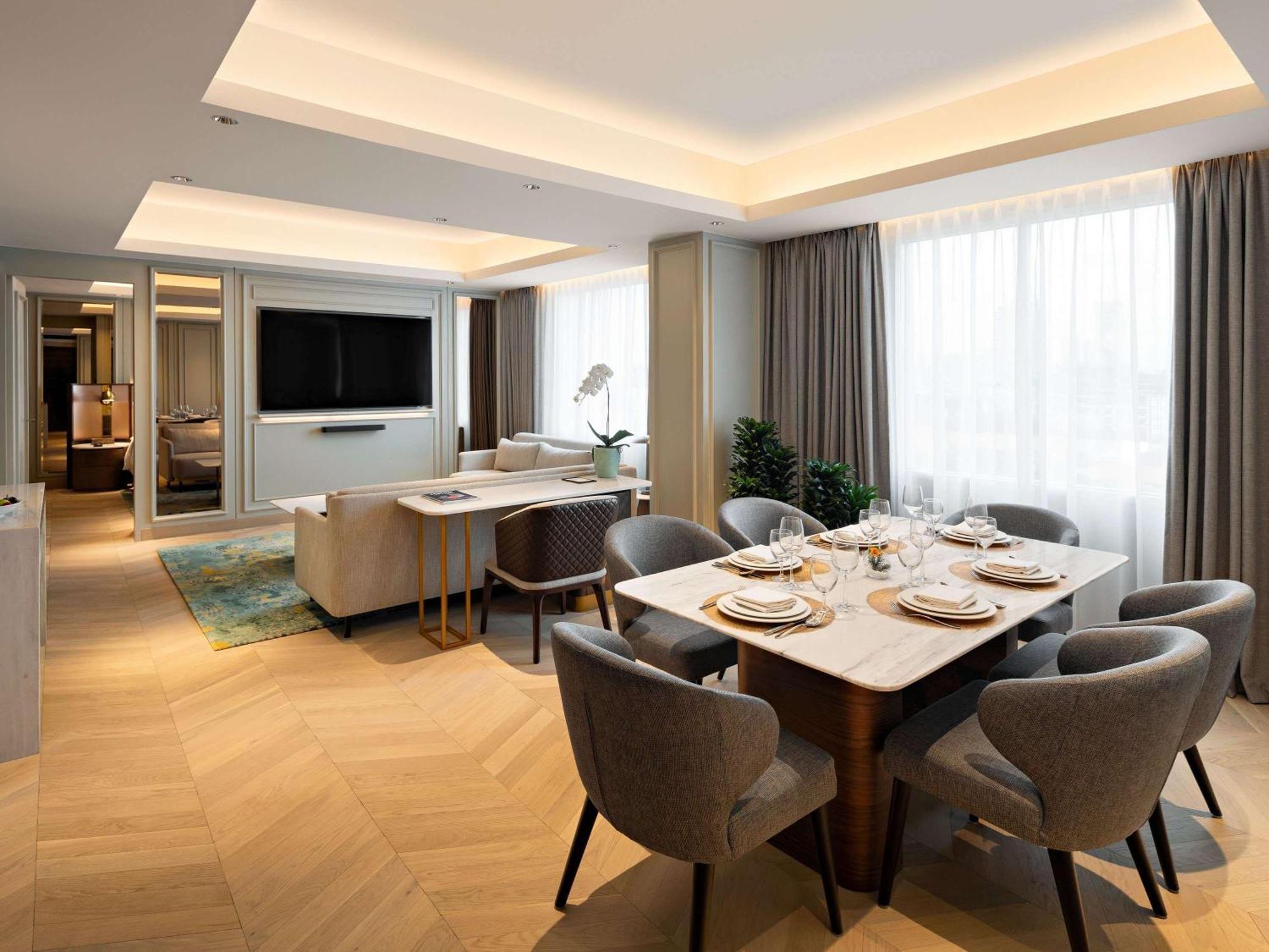 Moevenpick Hotel Jakarta City Centre Exteriör bild